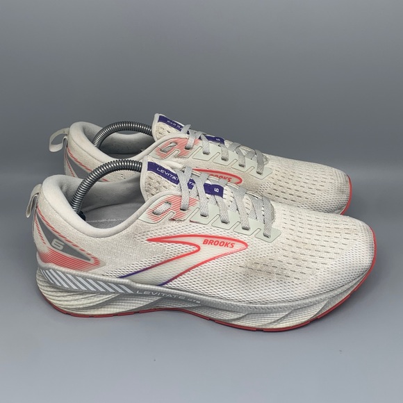 Brooks Other - Brooks Levitate 5 White Red Grey Running Shoes 1103961D407 Men’s Sz‎ 10